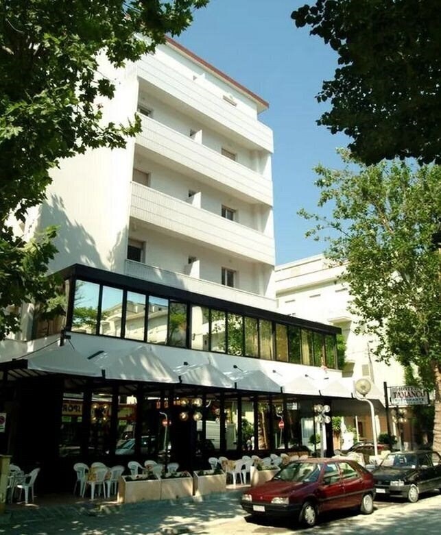 Fotografie Tamanco 3*